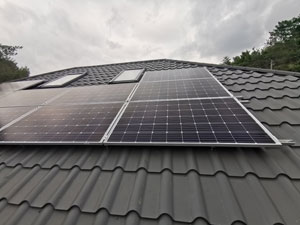 moduły PV na dachu